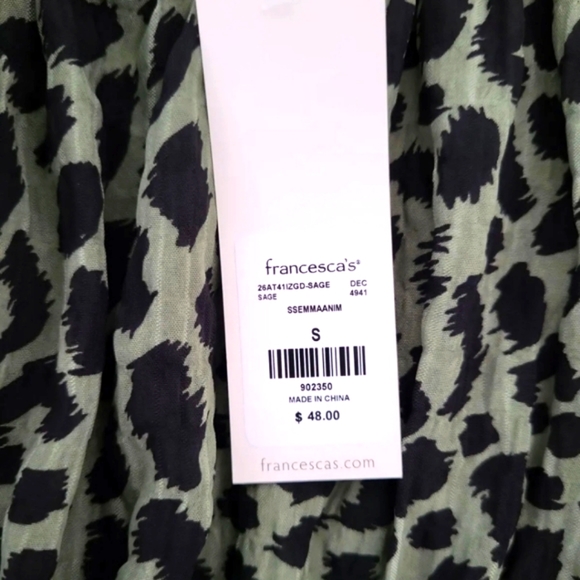 Francesca's Green & Black Animal Print Short Sleeve A-Line Dress - Picture 7 of 12
